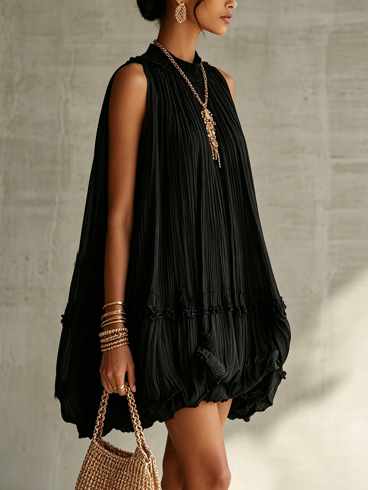 Halter Neck Ruffled Chiffon Bubble Mini Dress